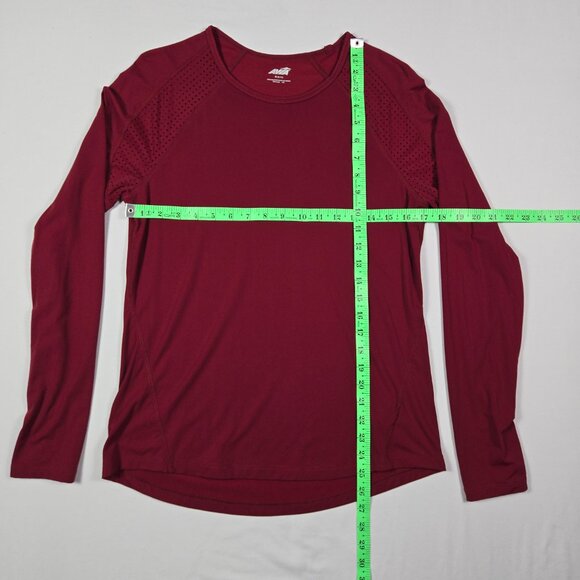 Avia Red Long Sleeve Active Top Women’s Medium M Thumbholes Stretch Workout Gym - Picture 8 of 10